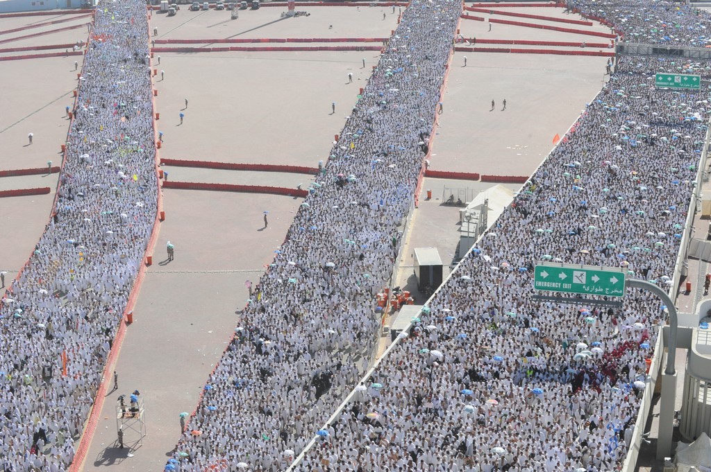 fedeli verso la mecca