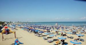 Economia sotto l'ombrellone a Lignano Sabbiadoro